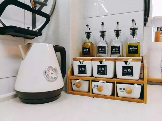 家装3室1厅装修效果图 家就应该是随处可见温馨舒适